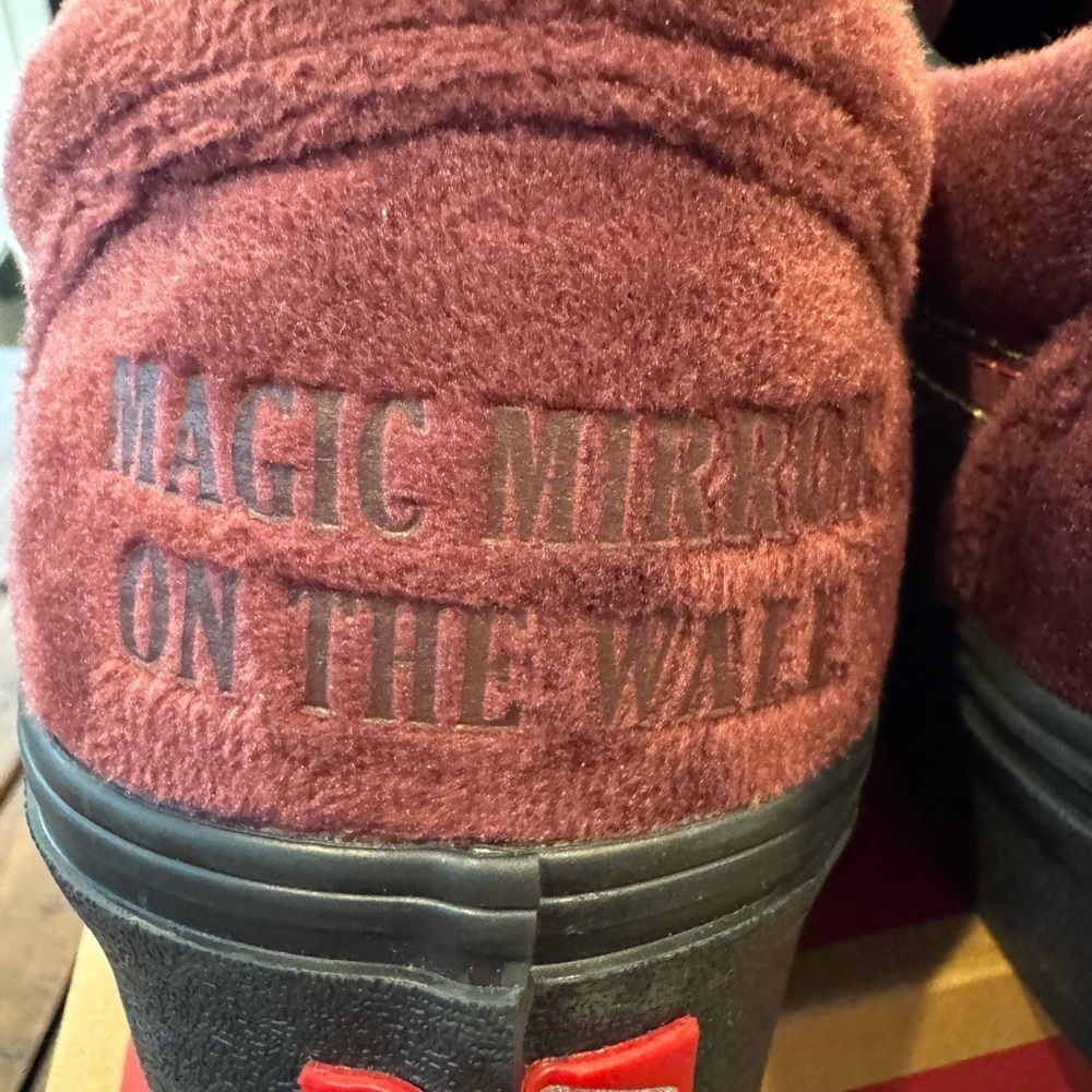 Vans x Disney Old Skool Stackform  “Poison Apple” Sneaker - Picture 7 of 16